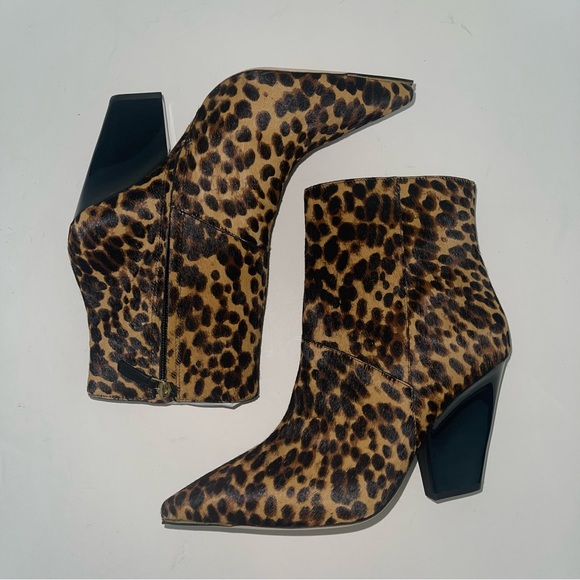 Tory Burch Lila Genuine Leopard Print Calf Hair Pointed Toe Bootie/ New! Reemoly - Picture 10 of 13